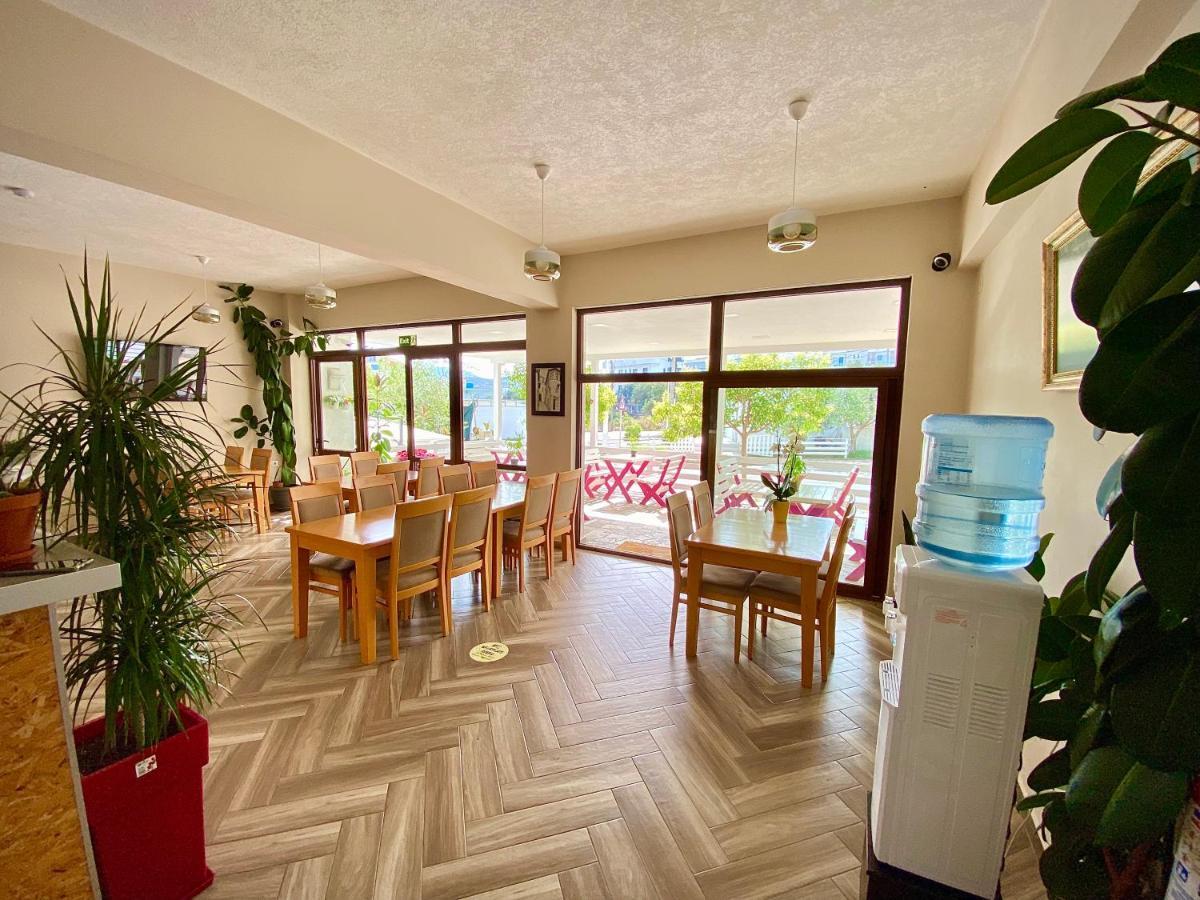 Family Hotel Haruni คซามิล ภายนอก รูปภาพ