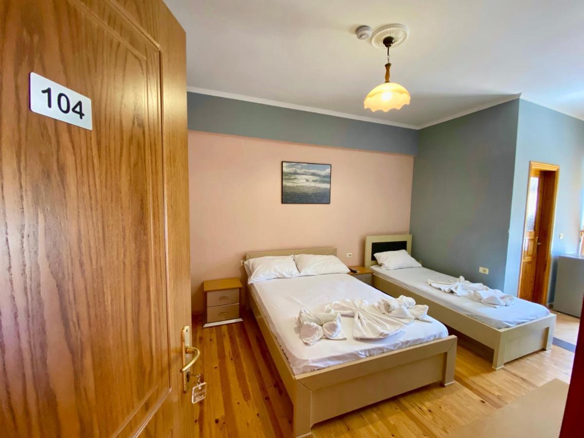 Family Hotel Haruni คซามิล ภายนอก รูปภาพ
