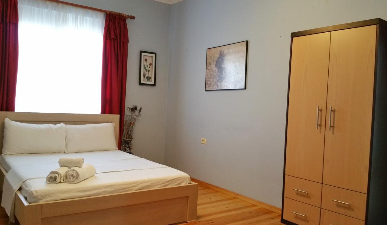 Family Hotel Haruni คซามิล ภายนอก รูปภาพ